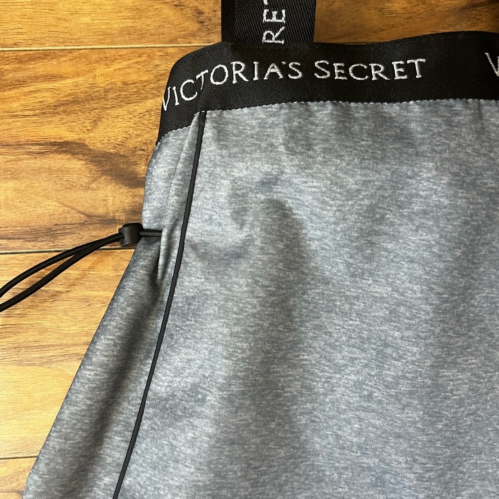 Victoria’s secret tote bag brand new - Picture 2 of 4